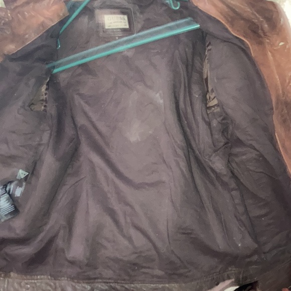 Mens Leather G By Guess Biker Jacket size small … gently used perfect condition - Picture 4 of 4